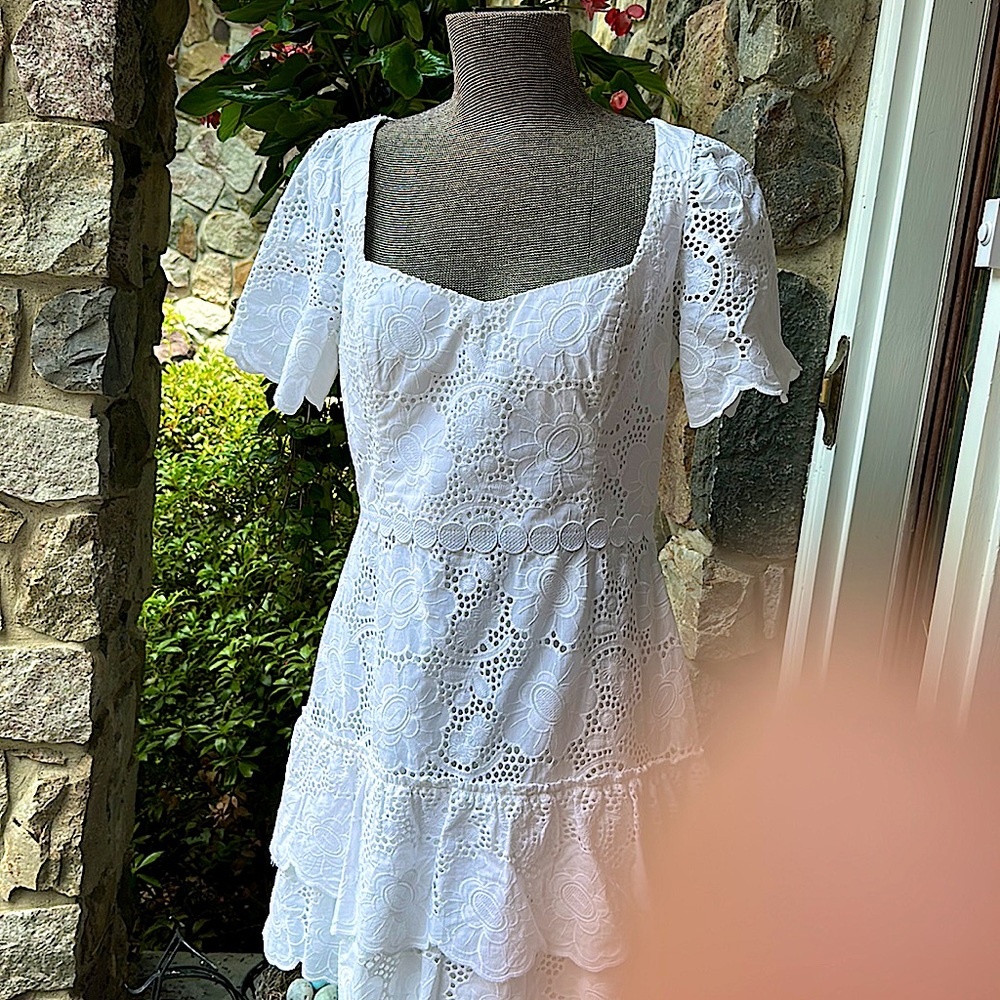 Lilly Pulitzer Bonni eyelet party dress!